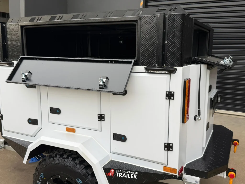 enclosed top camper